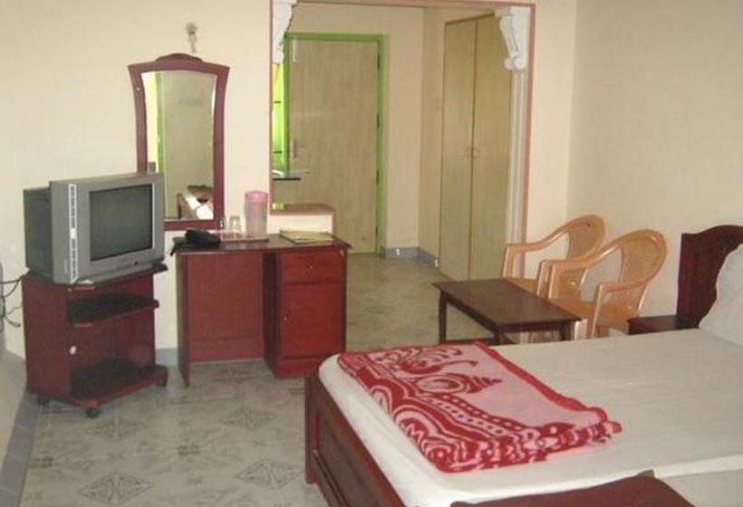 Hotel S.k.t Residency 7