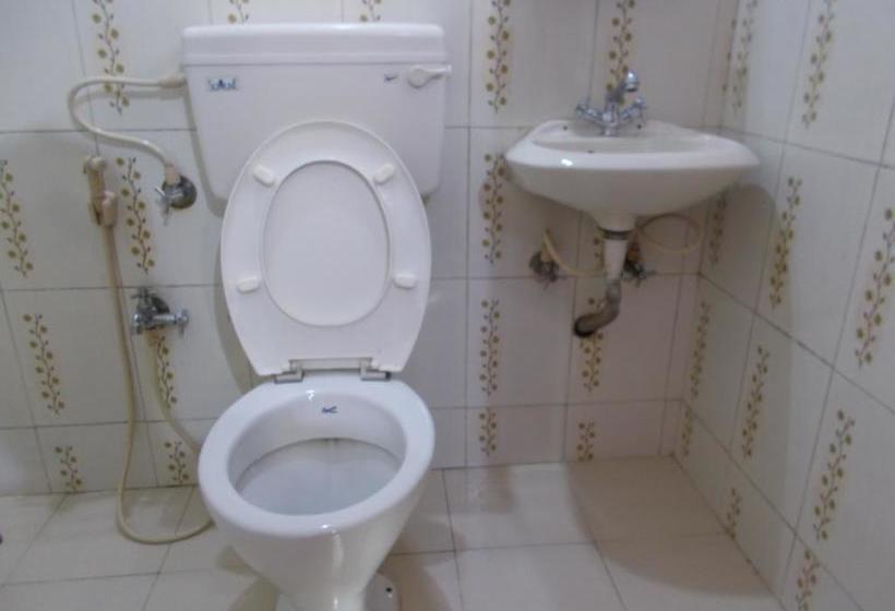 Hotel S.k.t Residency 9