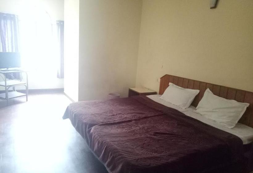 Hotel Classic Tower 7