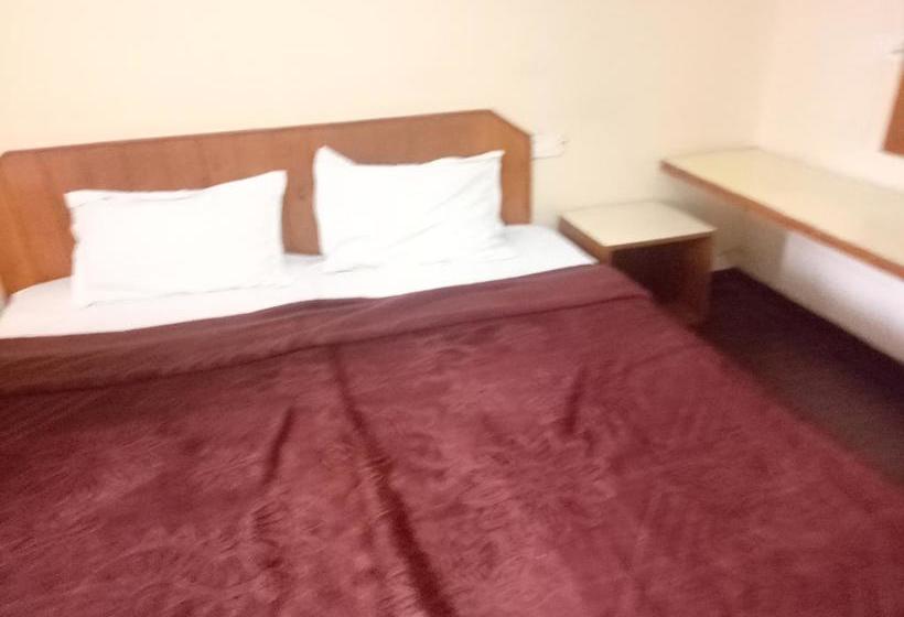 Hotel Classic Tower 8