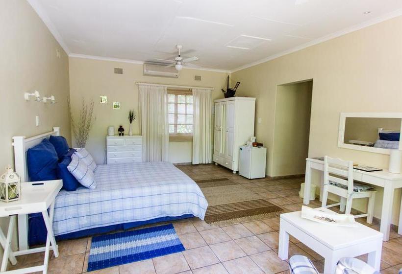 Bed and Breakfast Parkers Cottages