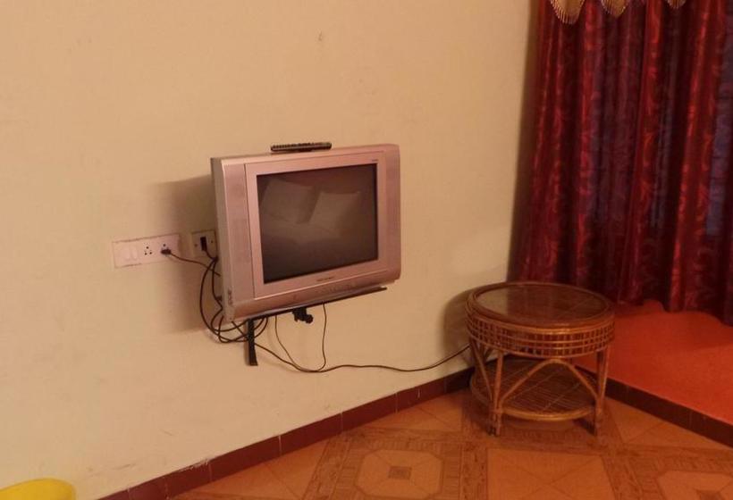 Hotel Saraswathi Holidays 11