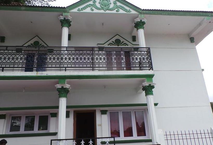 Hotel Saraswathi Holidays 7