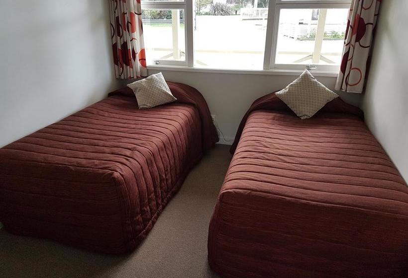 Featherston Motels And Camping 6