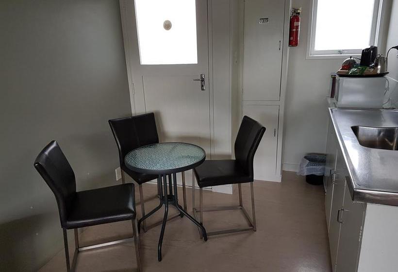 Featherston Motels And Camping 8