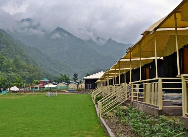 Nature S Valley Resort 9