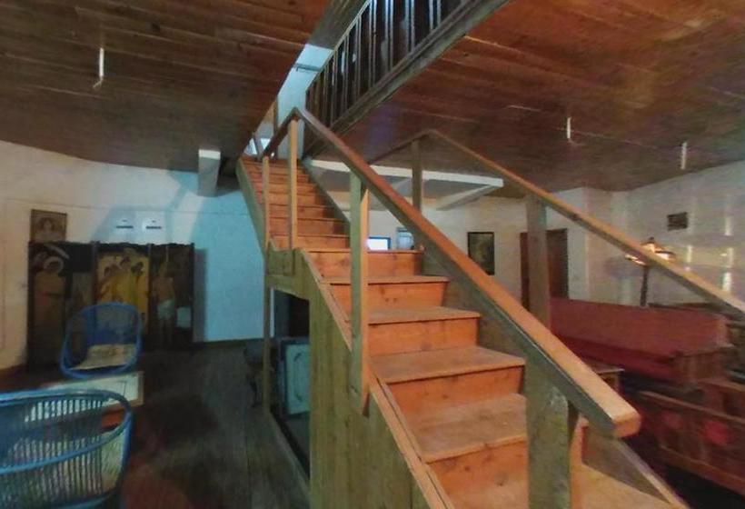 White Mushroom Hotel Rohanda 11