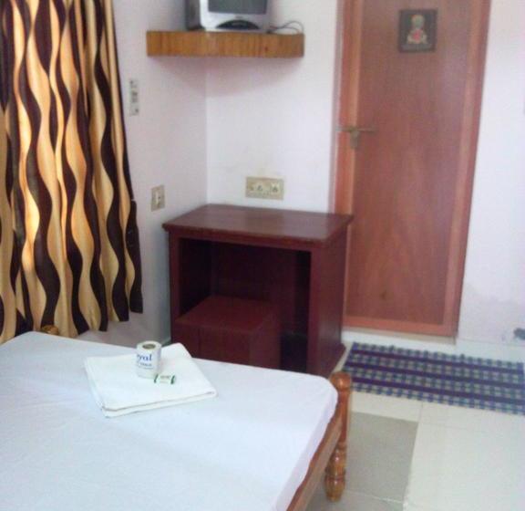 Hostel Arif In Holiday 3
