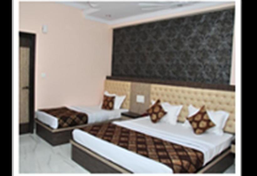 Hotel Govinda Royal 20