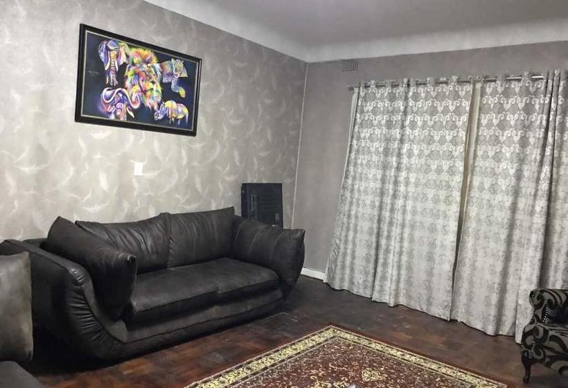 Bed and Breakfast Marathon Lodge Vip 14