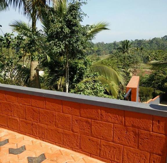 Bed and Breakfast The Green Treasurea Family Homestay In Coorg 7