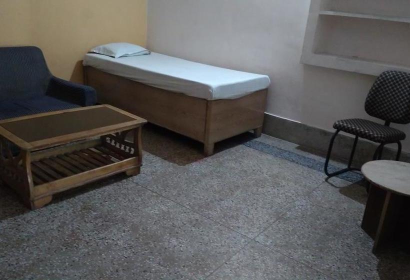 Hotel Ahilya Bai Rest House 2