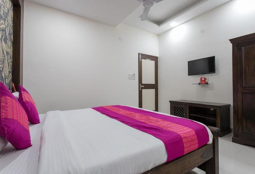 Oyo 9387 Hotel Sunlight 12