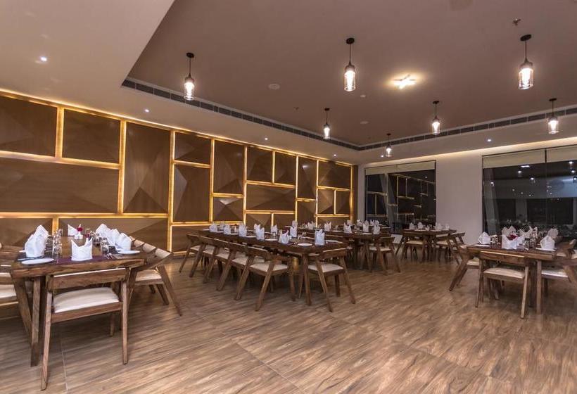 Via Lakhela Resort & Spa 1