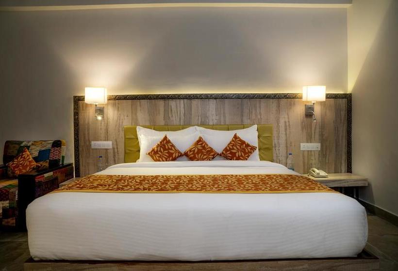 Via Lakhela Resort & Spa 12