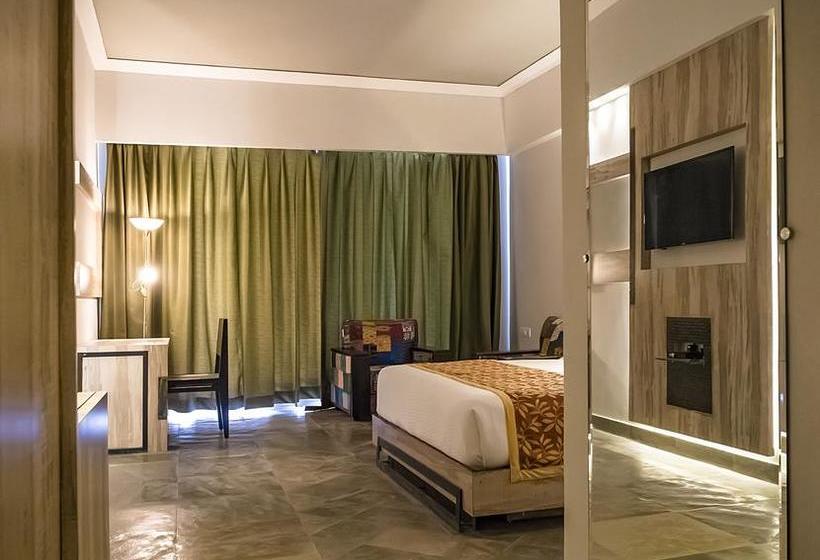 Via Lakhela Resort & Spa 13