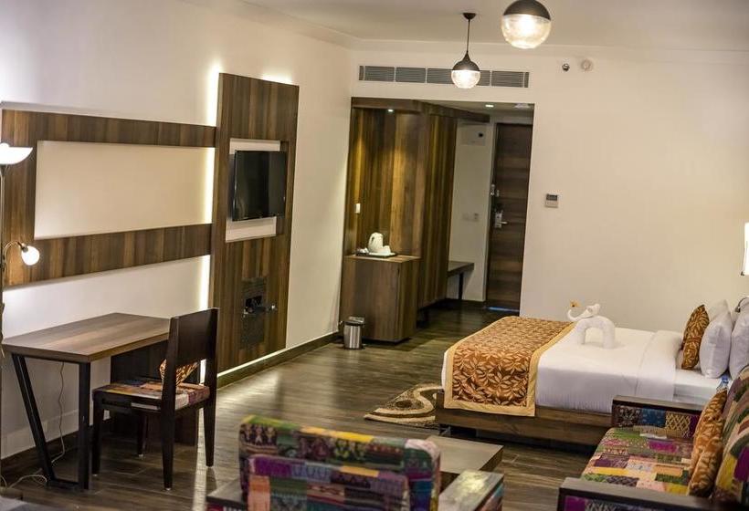 Via Lakhela Resort & Spa 7