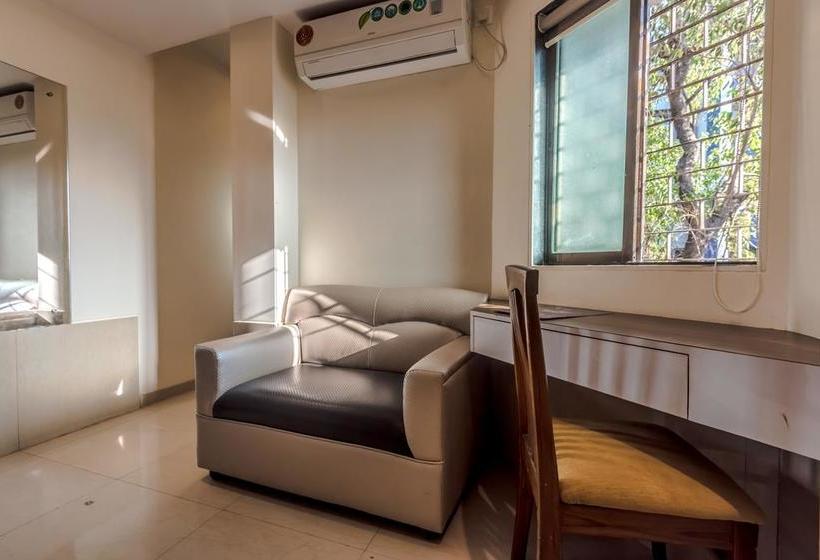 Oyo 8363 Hotel Royal Inn 11