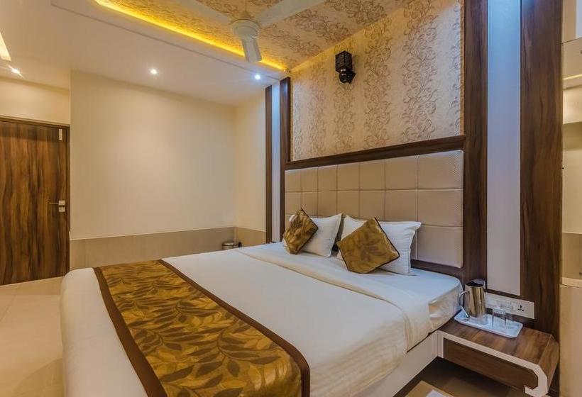 Oyo 8363 Hotel Royal Inn 16