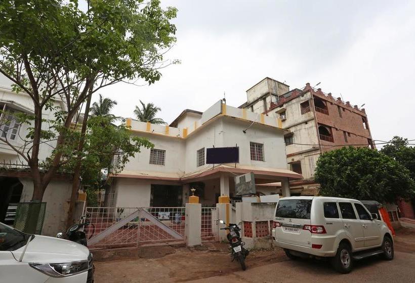 Hotel Oyo 9009 Near Railway Station