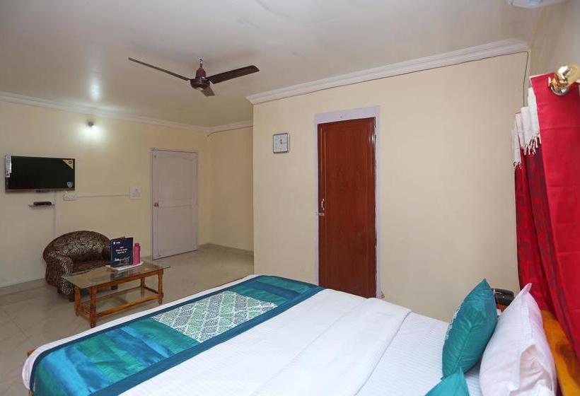 Hotel Oyo 9009 Near Railway Station 15