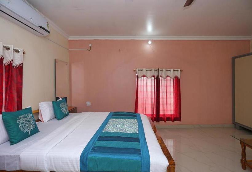 Hotel Oyo 9009 Near Railway Station 16