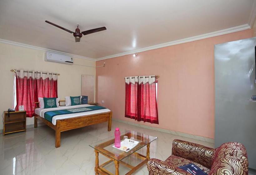 Hotel Oyo 9009 Near Railway Station 17