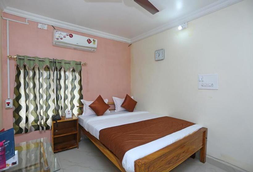 Hotel Oyo 9009 Near Railway Station 3