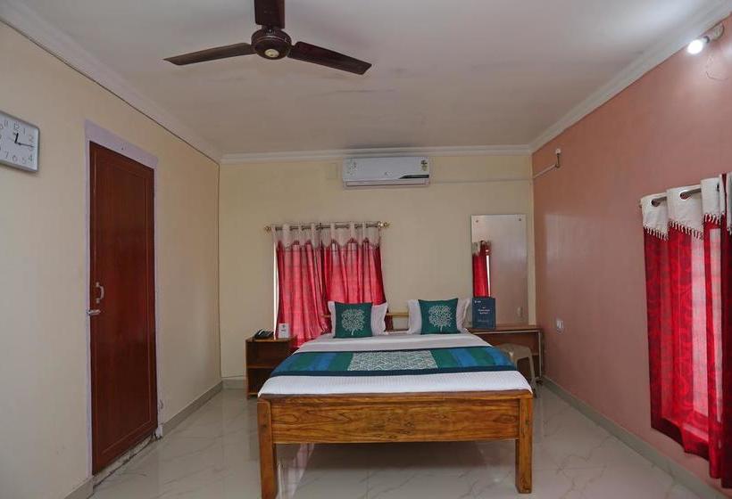 Hotel Oyo 9009 Near Railway Station 8