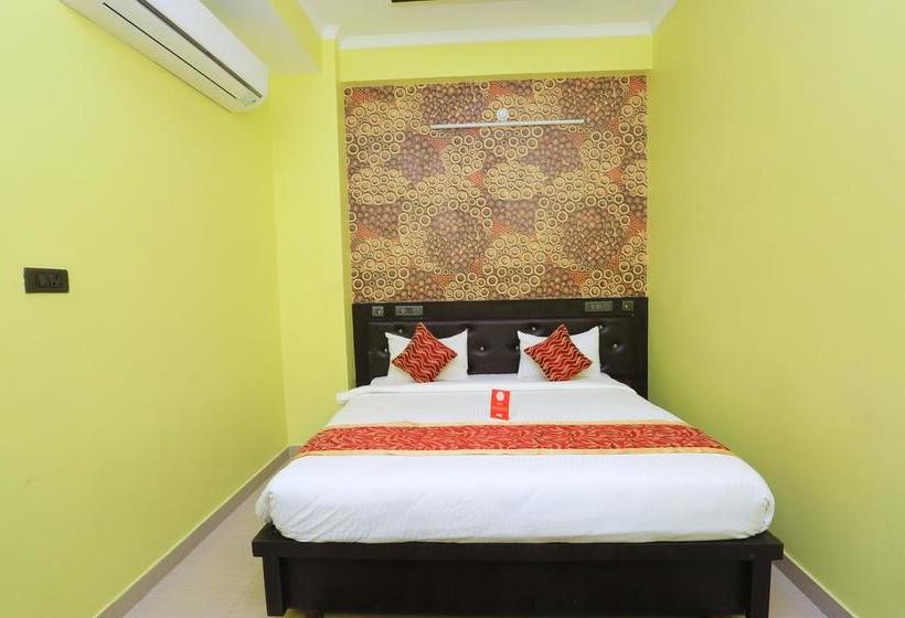 Oyo 8680 Hotel Vaishnavi Inn 12