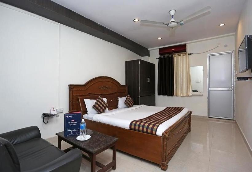 Oyo 8976 Hotel Park Street 2 2