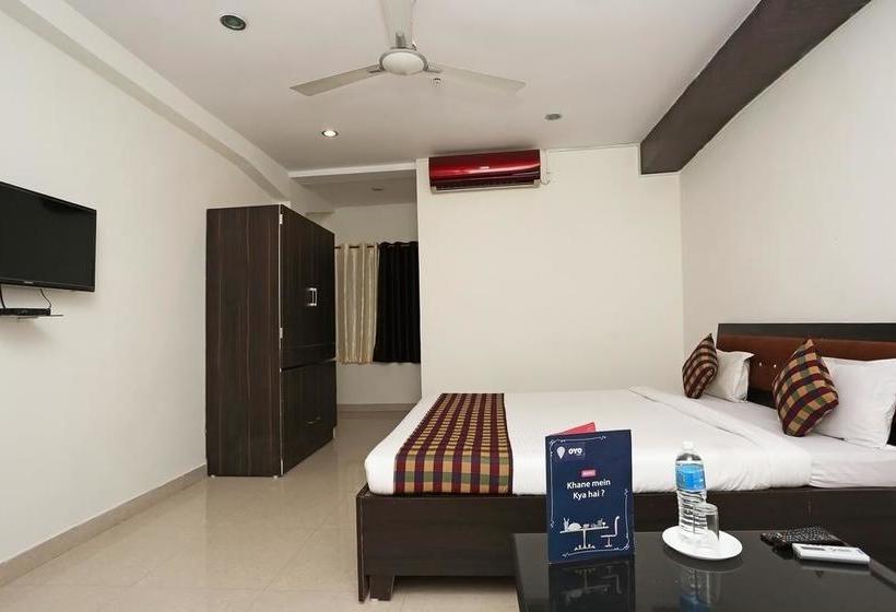 Oyo 8976 Hotel Park Street 2 5