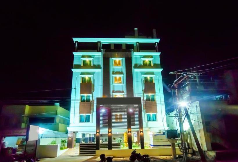 Hotel Oyo 9053 Capital Residency 1