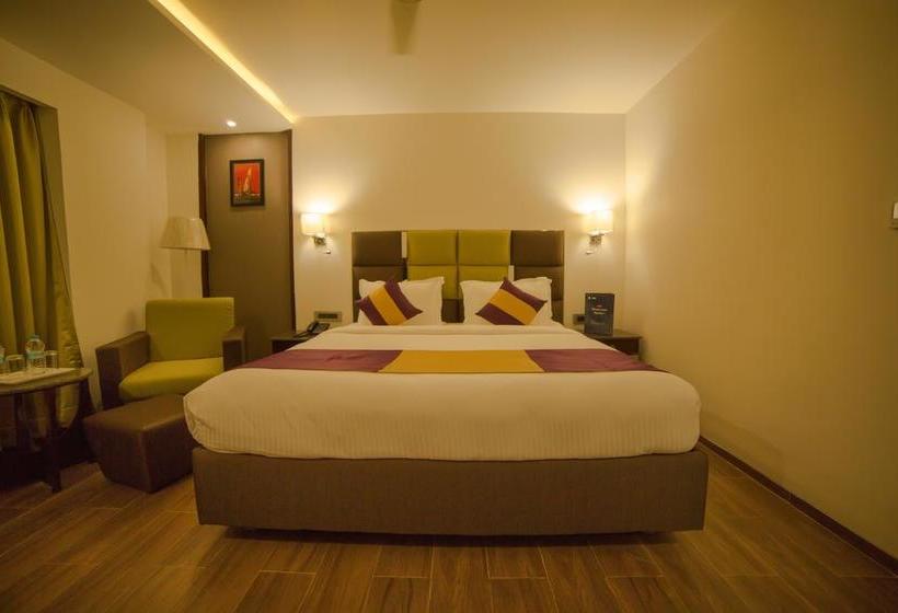 Hotel Oyo 9053 Capital Residency 5