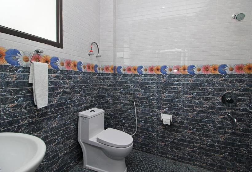 Oyo 5509 Hotel Chandni 16