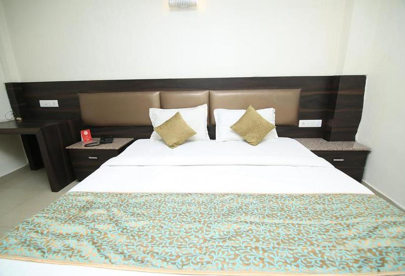 Oyo 9027 Hotel Orchid Regency 12