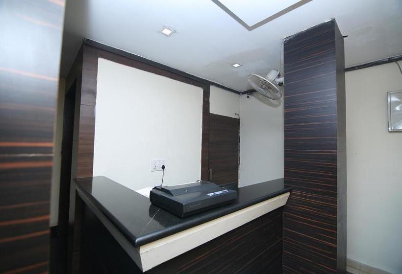 Oyo 9027 Hotel Orchid Regency 20