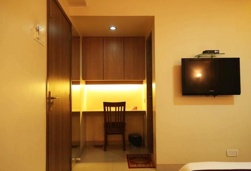 Oyo 2586 Hotel Vikrant Residency 17