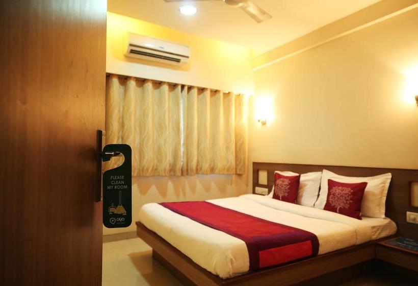 Oyo 2586 Hotel Vikrant Residency 4