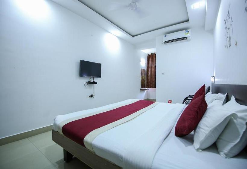 Hotel Oyo 3603 White Pearl 16