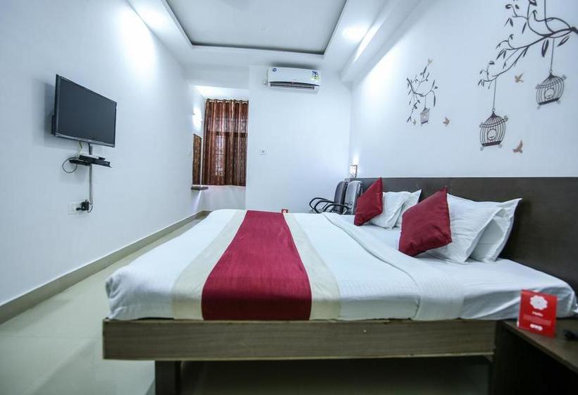 Hotel Oyo 3603 White Pearl 6