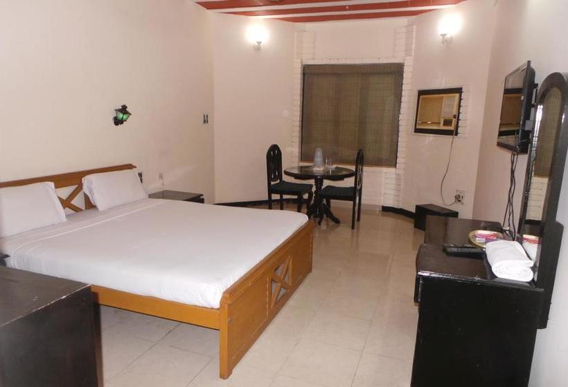 Hotel Benzy Palace 17