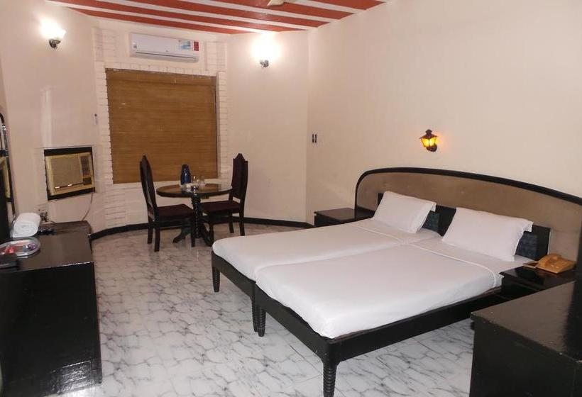 Hotel Benzy Palace 19