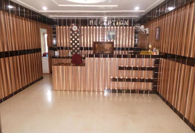 Hotel Benzy Palace 7