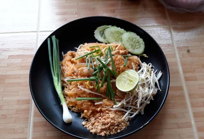 Hotel Sonchai Hua Tean Beach 12