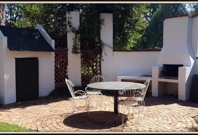 Bed and Breakfast President Paul Kruger Guest Lodge 10