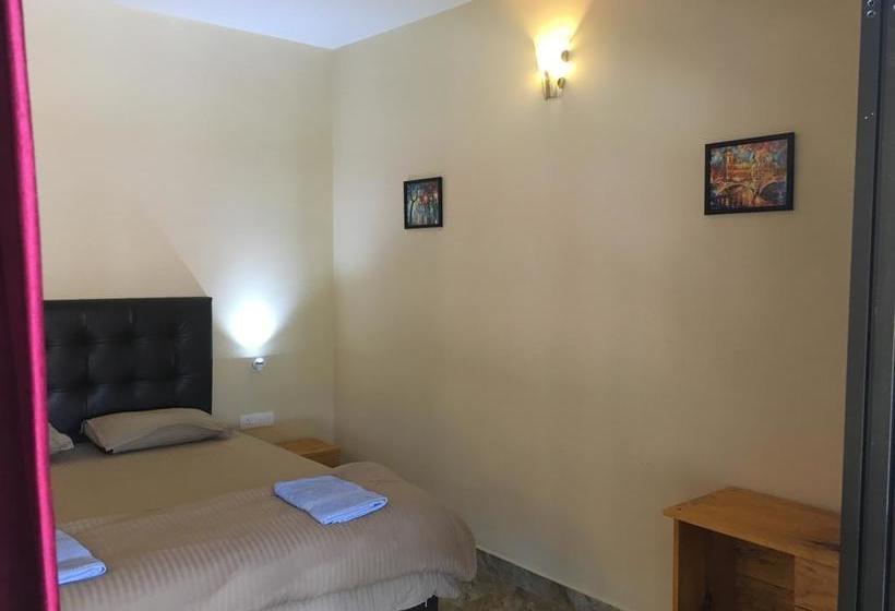 Hotel My Dream Getway Vagator 9