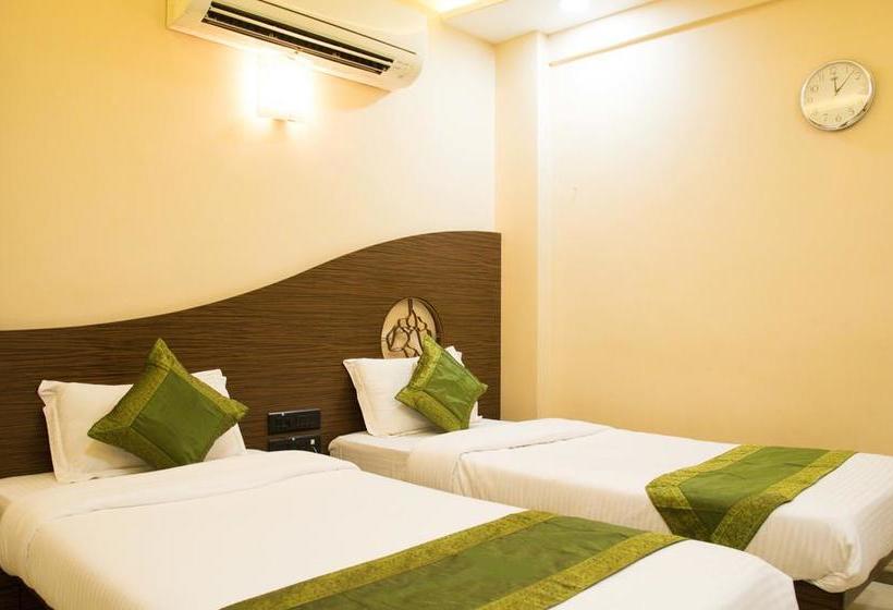 Hotel Treebo Jog Centre 12