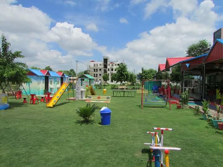 Balaji Hotel Dadia .b.r.d Nawalgarh Rajasthán