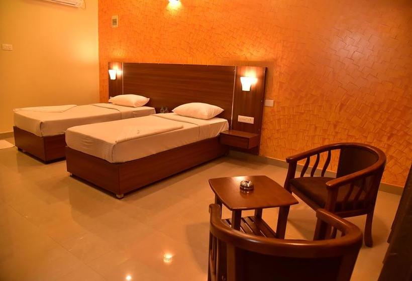 Hotel Citywalk Residency 14